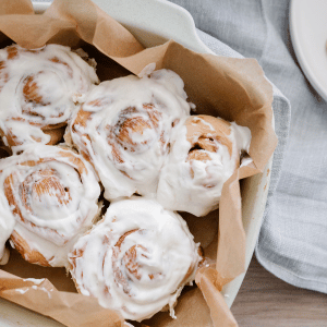 Image of cinnamon rolls. 